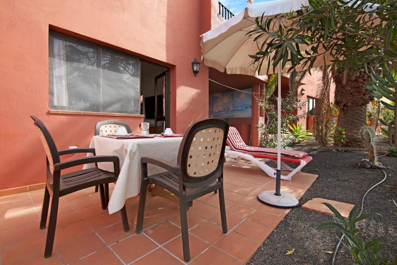 Oasis Tamarindo Sport E Relax Villa Corralejo Buitenkant foto